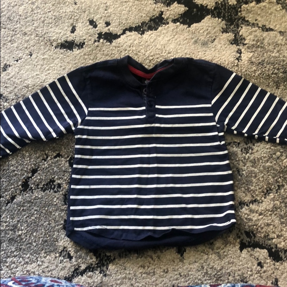 Long sleeve striped shirt